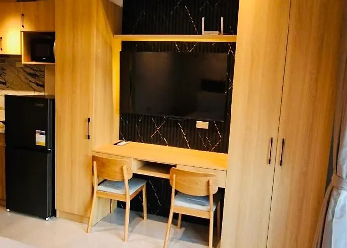 Aparthotel Unit In Near It Park With Balcony, Mountain View, Pool, Gym, Clubhouse *
